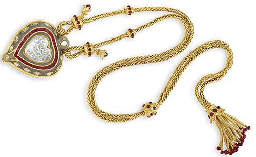 Elizabeth Taylor's Impressive Jewelry Collection- The Taj Mahal, ruby-and-gold chain by Cartier, 1972, gift from Richard Burton - Natural Blue Sapphires