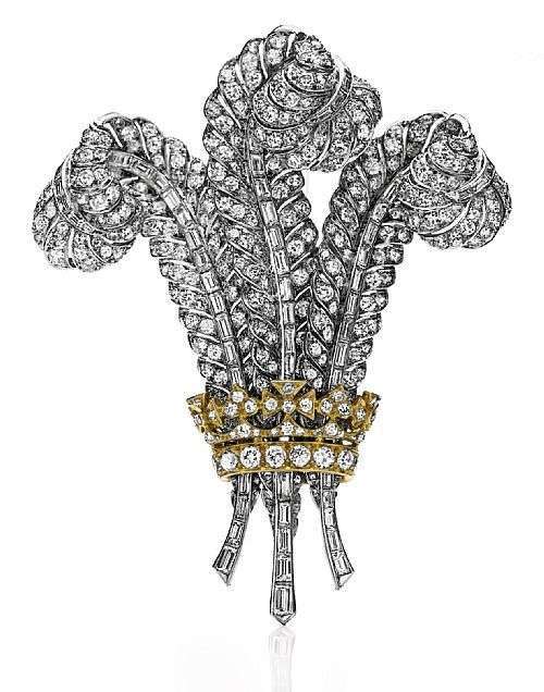 Elizabeth Taylor's Impressive Jewelry Collection - The Prince of Wales brooch, c. 1935 - Natural Blue Sapphires